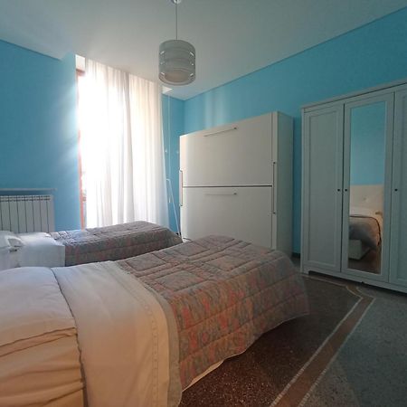 La Casa Sul Mare-Savona Apartment ภายนอก รูปภาพ